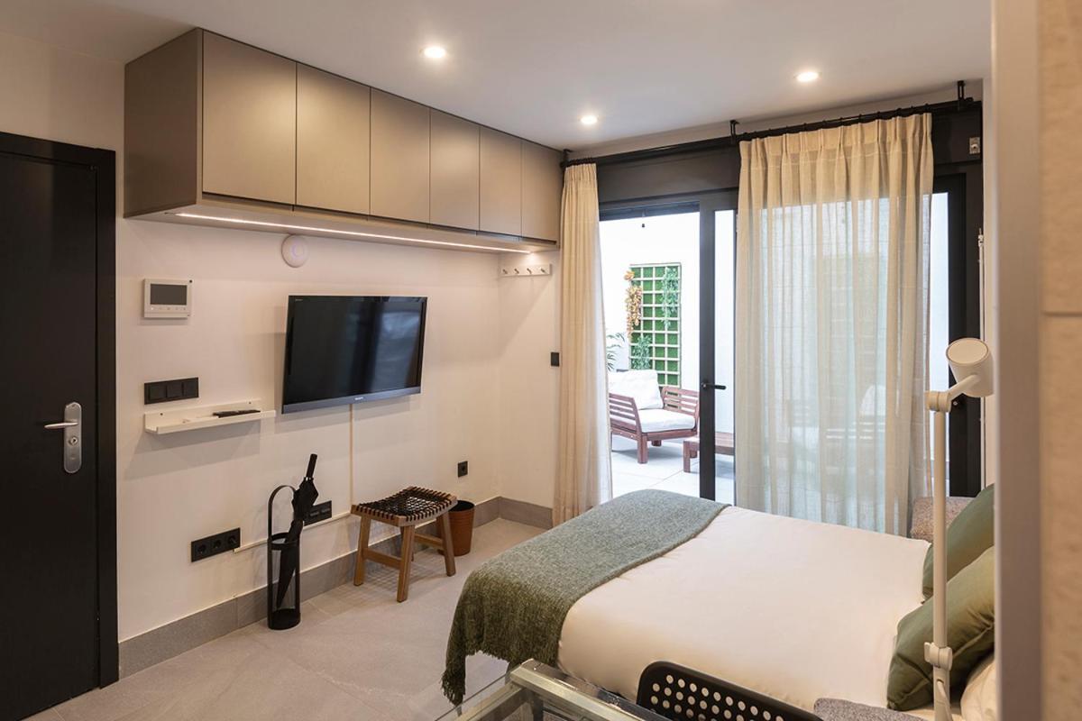 Apartamentos Bajeles Sevilla Urban Exteriör bild